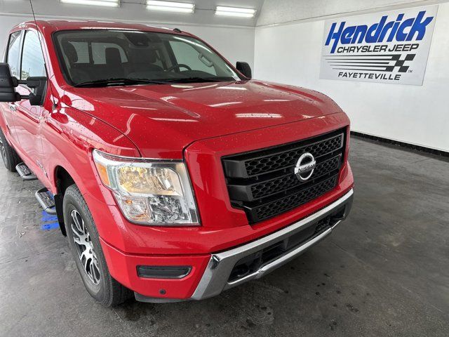 2021 Nissan Titan SV