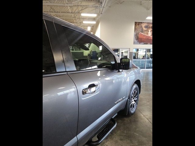 2021 Nissan Titan SV