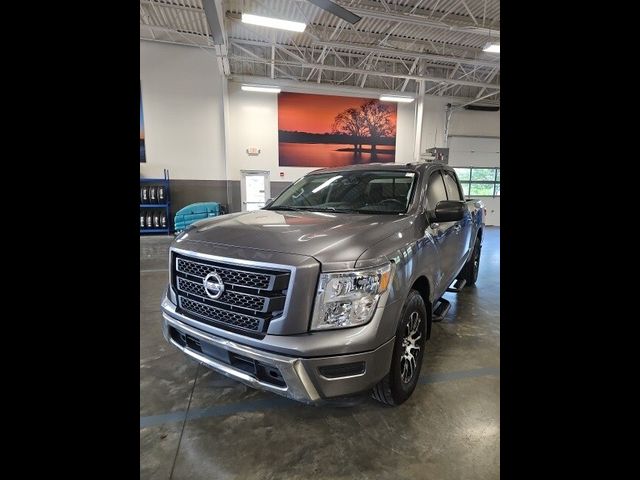 2021 Nissan Titan SV