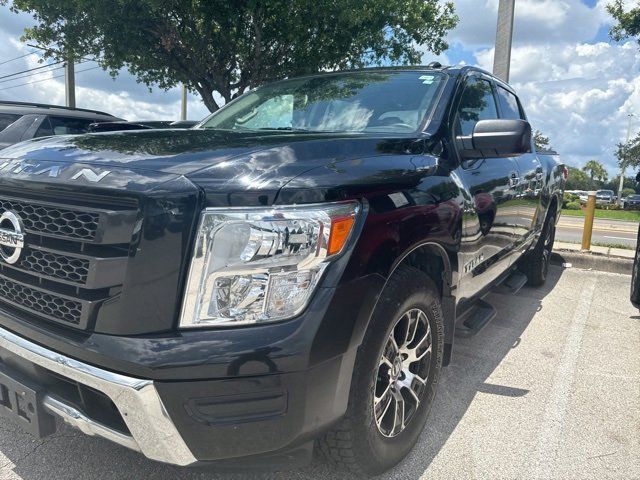 2021 Nissan Titan SV