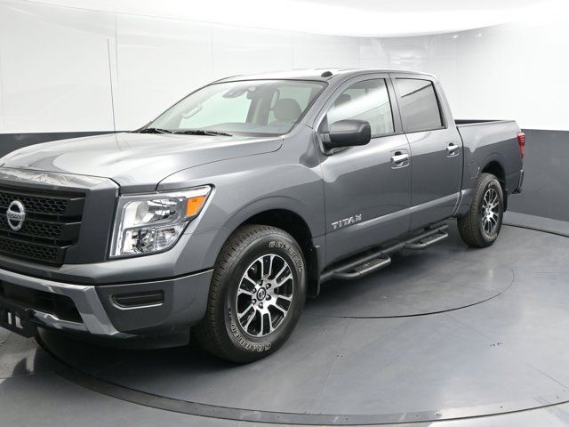 2021 Nissan Titan SV