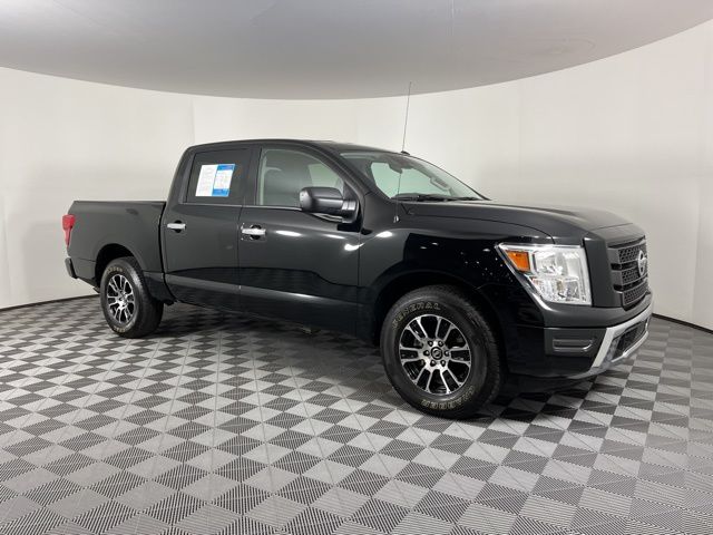 2021 Nissan Titan SV