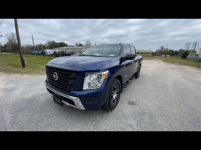 2021 Nissan Titan SV