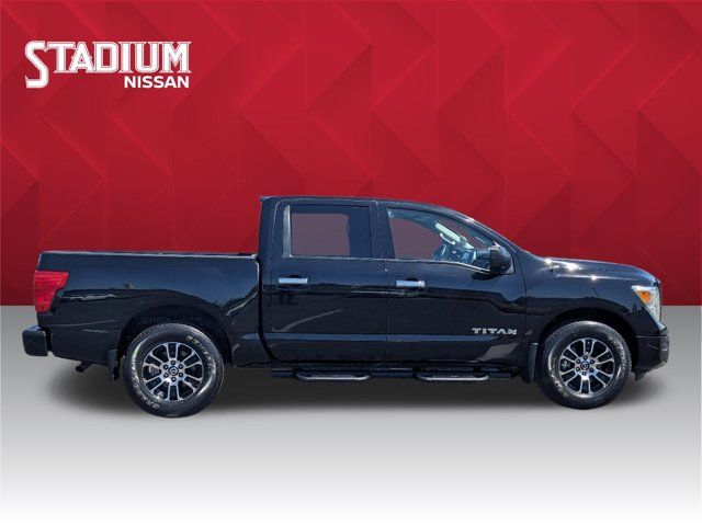 2021 Nissan Titan SV