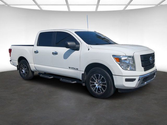 2021 Nissan Titan SV