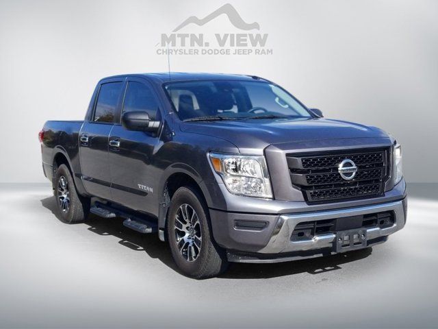 2021 Nissan Titan SV