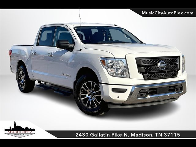 2021 Nissan Titan SV