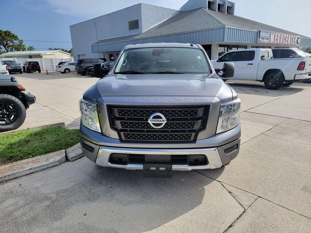 2021 Nissan Titan SV