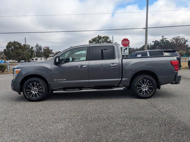 2021 Nissan Titan SV