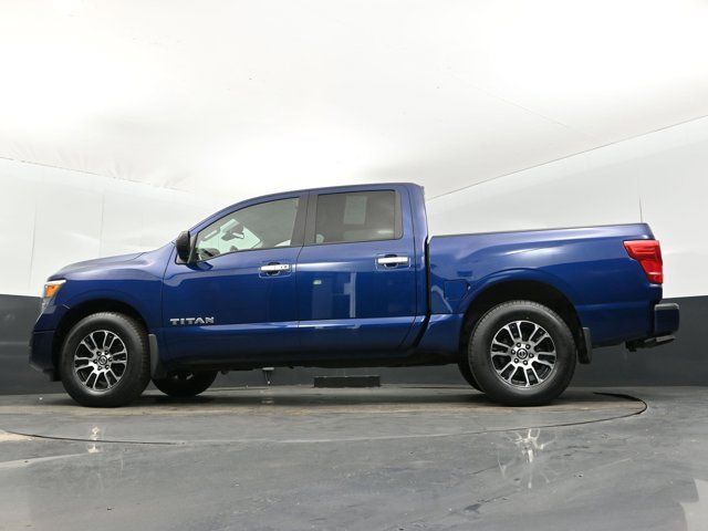 2021 Nissan Titan SV