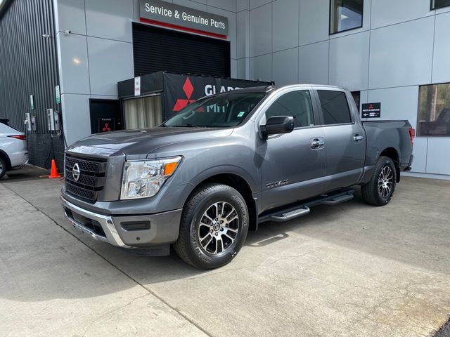 2021 Nissan Titan SV