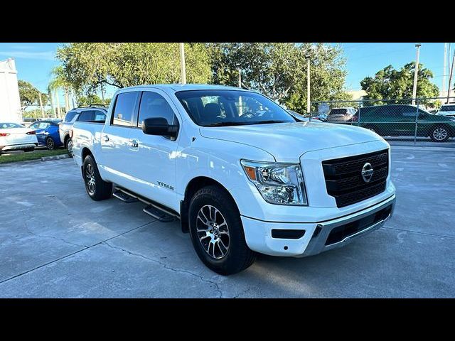 2021 Nissan Titan SV