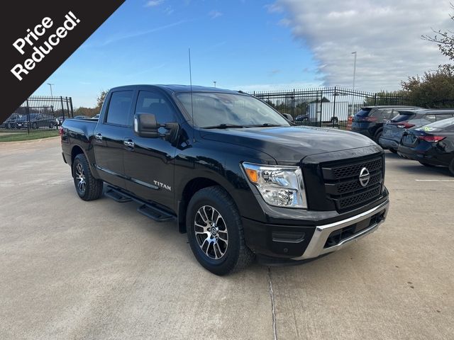 2021 Nissan Titan SV