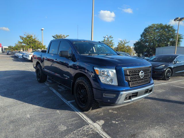 2021 Nissan Titan SV