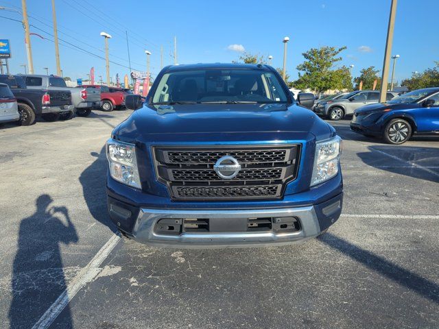 2021 Nissan Titan SV