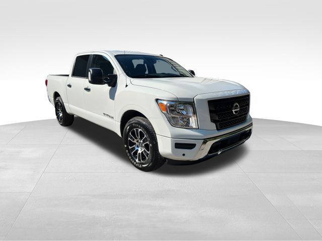 2021 Nissan Titan SV