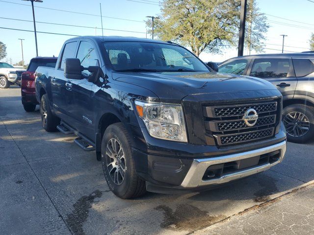 2021 Nissan Titan SV