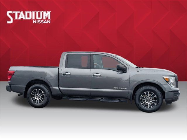 2021 Nissan Titan SV