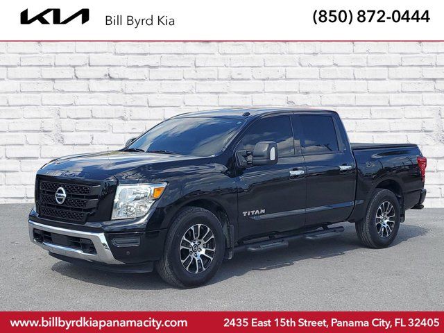 2021 Nissan Titan SV