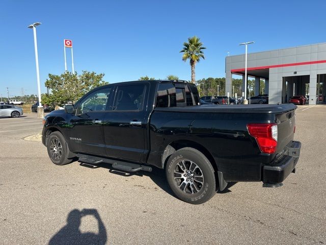 2021 Nissan Titan SV