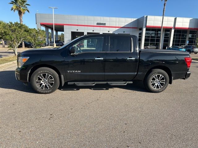 2021 Nissan Titan SV