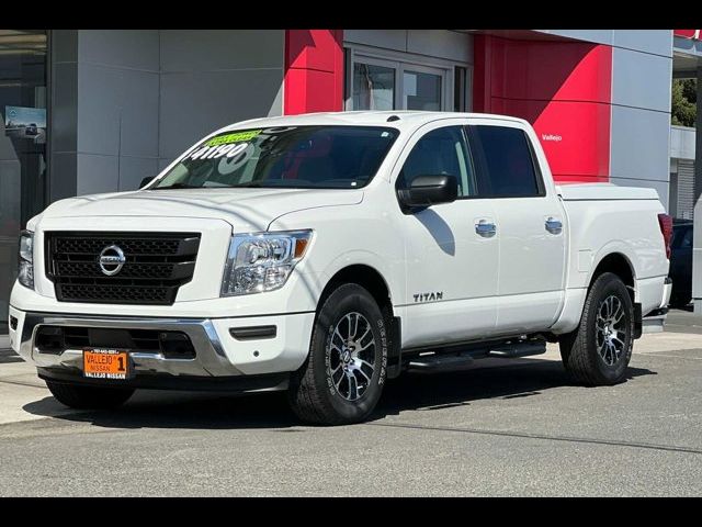 2021 Nissan Titan SV