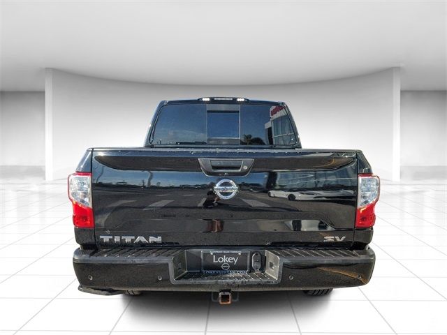 2021 Nissan Titan SV