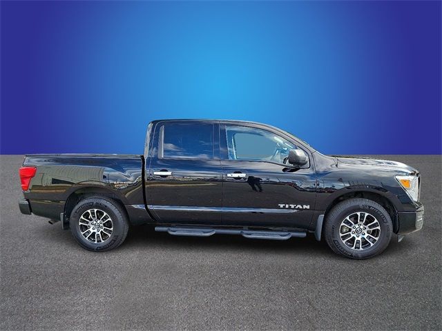 2021 Nissan Titan SV