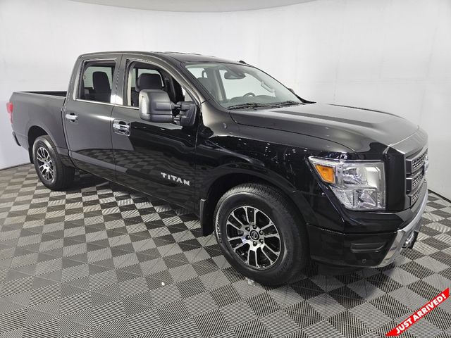 2021 Nissan Titan SV