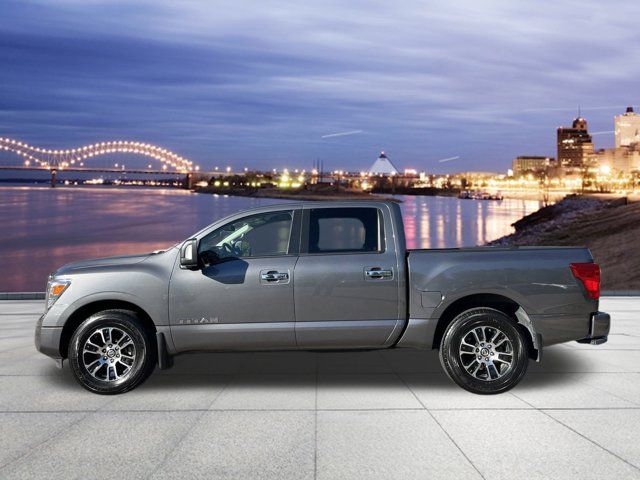 2021 Nissan Titan SV