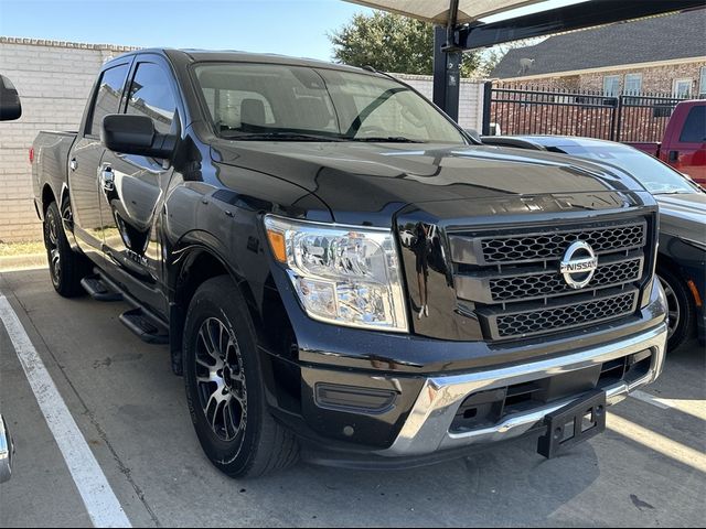 2021 Nissan Titan SV