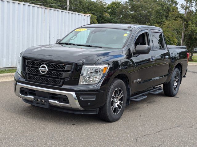 2021 Nissan Titan SV