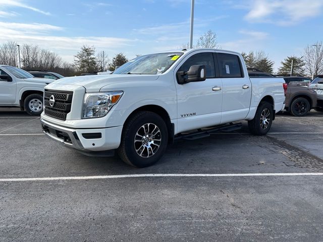 2021 Nissan Titan SV