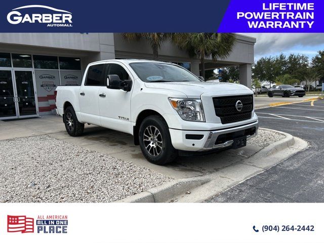 2021 Nissan Titan SV