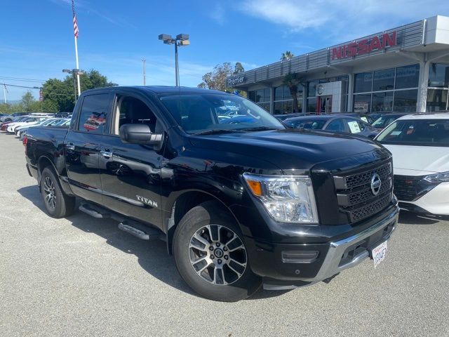 2021 Nissan Titan SV