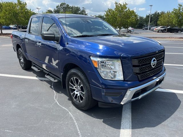 2021 Nissan Titan SV