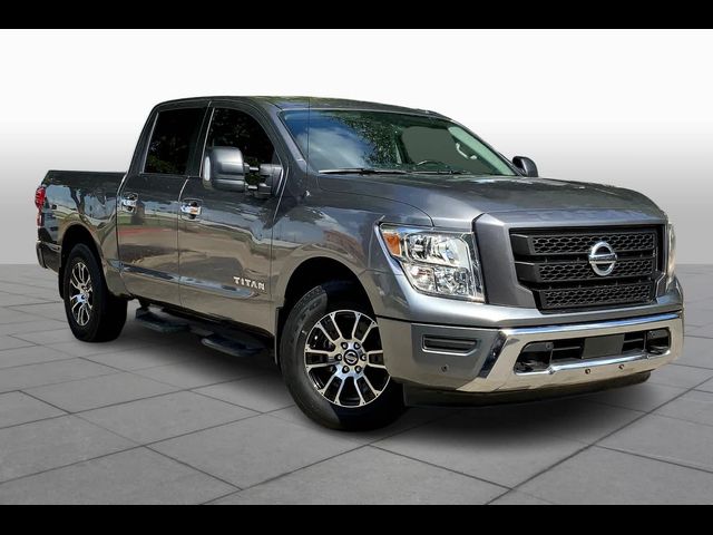 2021 Nissan Titan SV