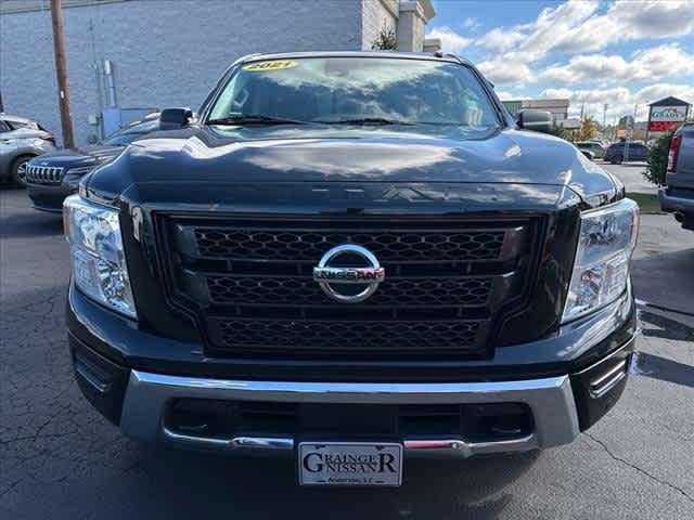 2021 Nissan Titan SV