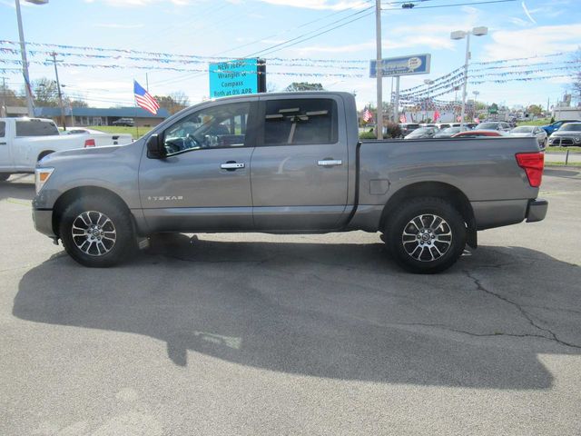 2021 Nissan Titan SV