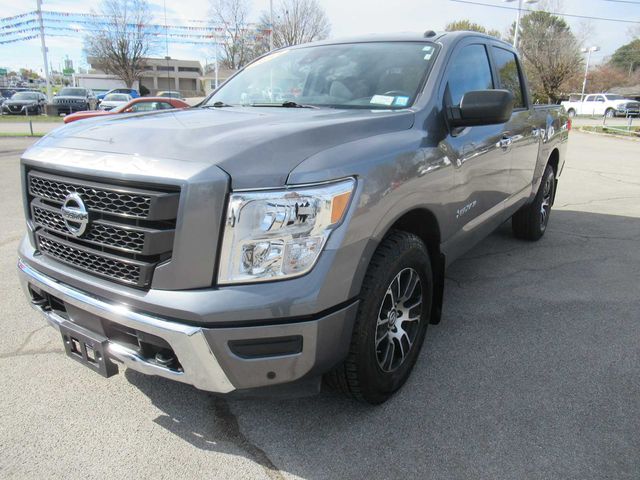 2021 Nissan Titan SV