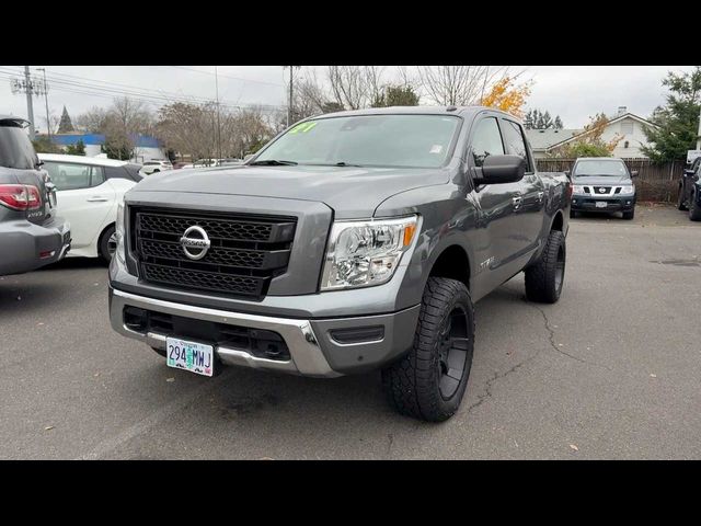 2021 Nissan Titan SV