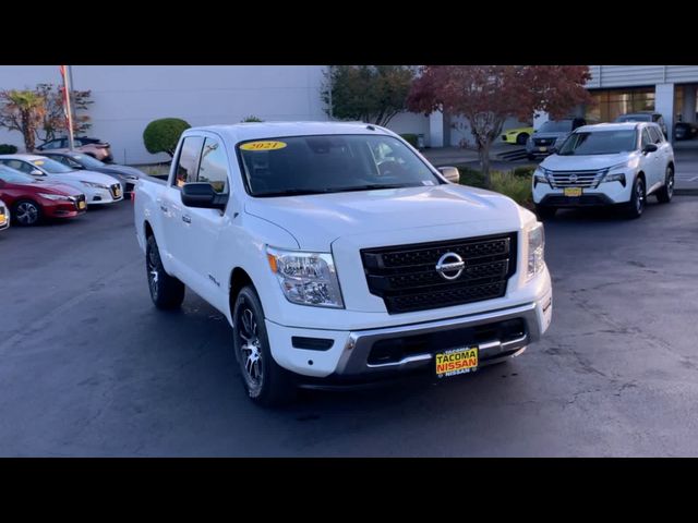 2021 Nissan Titan SV