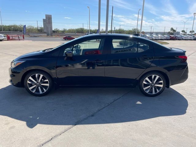 2021 Nissan Versa SR