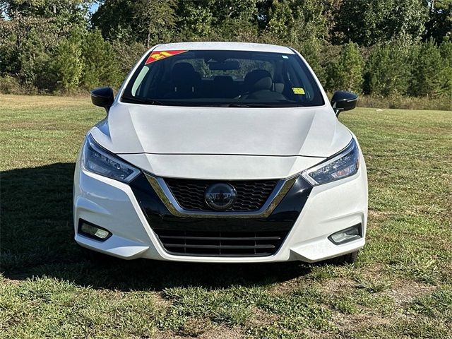 2021 Nissan Versa SR