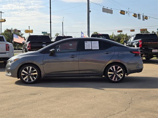 2021 Nissan Versa SR