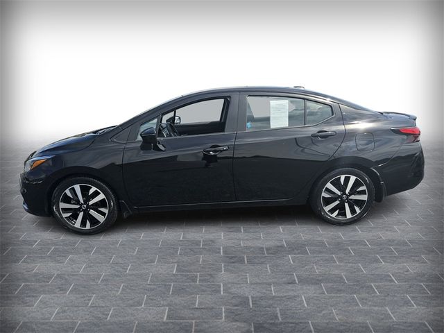 2021 Nissan Versa SR