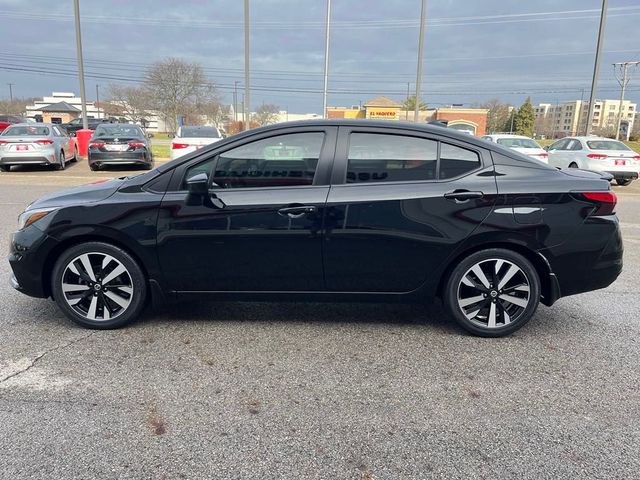 2021 Nissan Versa SR