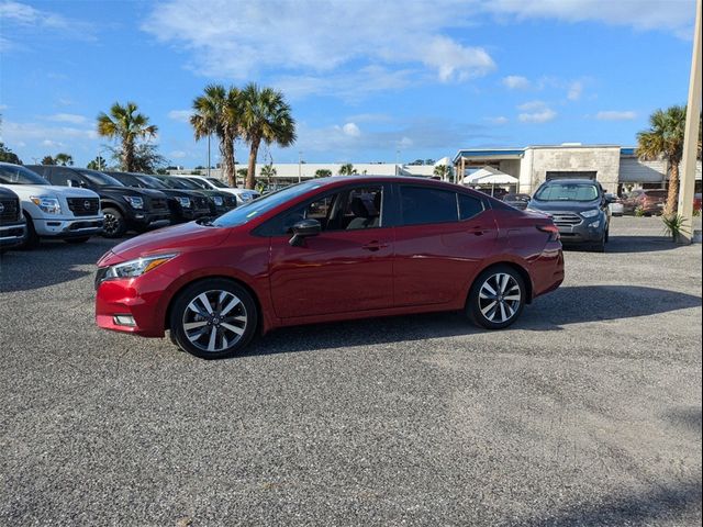 2021 Nissan Versa SR