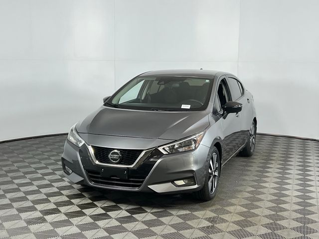 2021 Nissan Versa SR