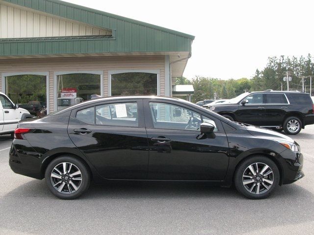 2021 Nissan Versa SV